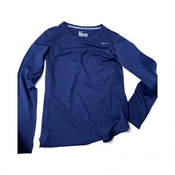 Nike Women's Dri Fit Long Sleeve Shirt
Purple , Size Small . NWT - Picture 6 of 6
